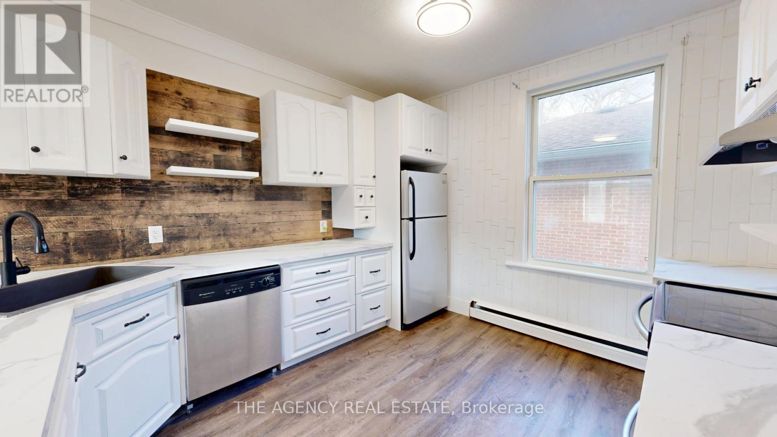Photo 6 of 45 for 173 Chelsea Avenue N