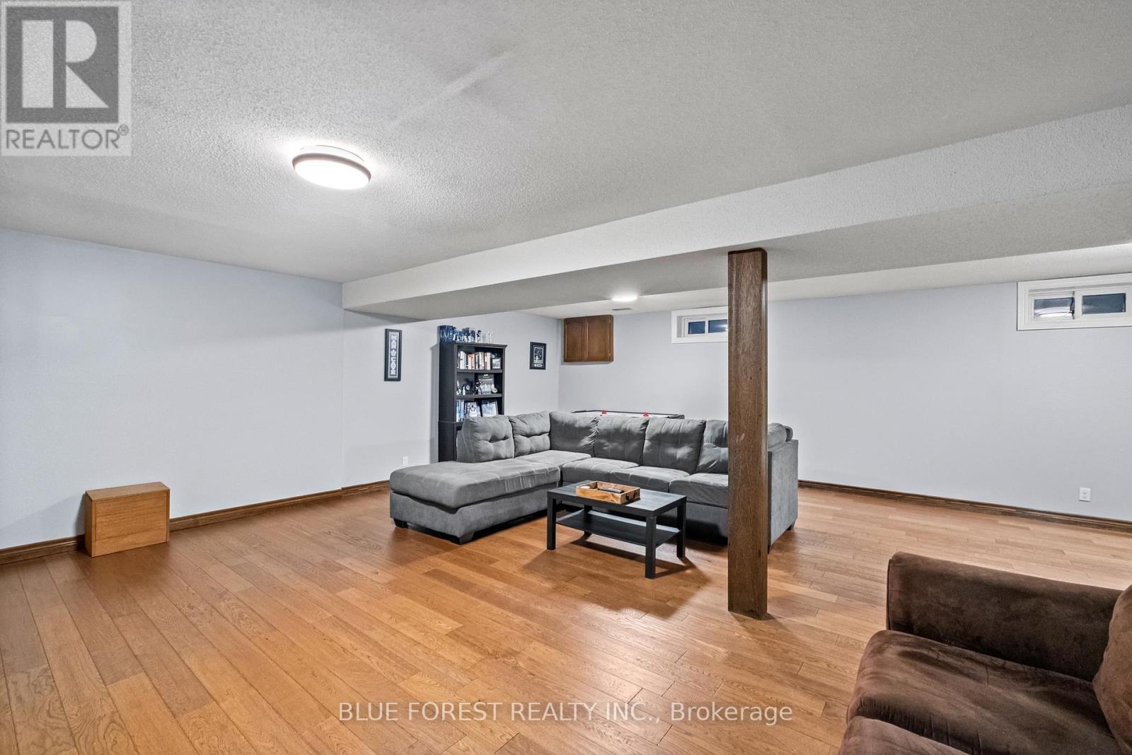 98 Saddy Avenue, London East, Ontario  N5V 4E4 - Photo 22 - X12095941