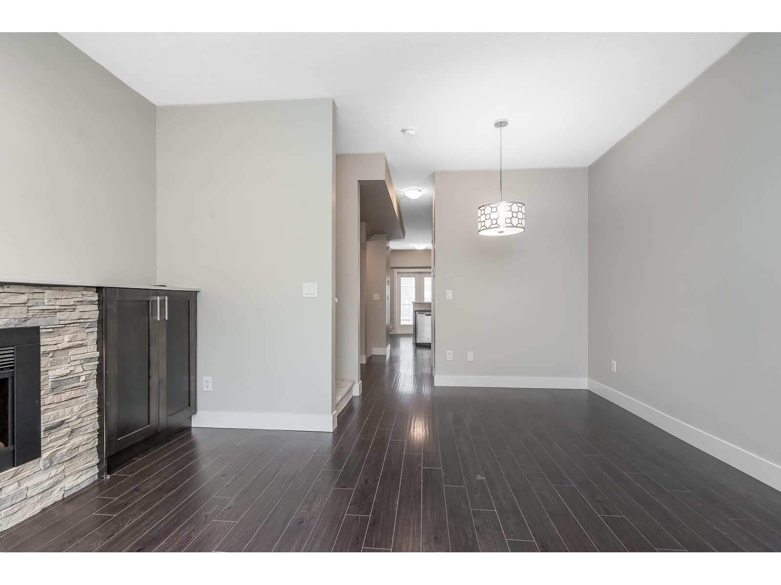 Property at 10 2950 LEFEUVRE ROAD image 5