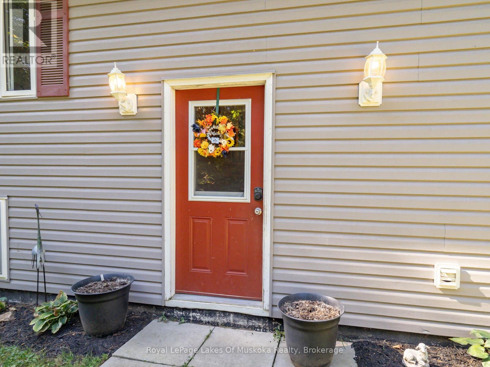 780 Manitoba Street, Bracebridge, Ontario  P1L 0K8 - Photo 2 - X11972670