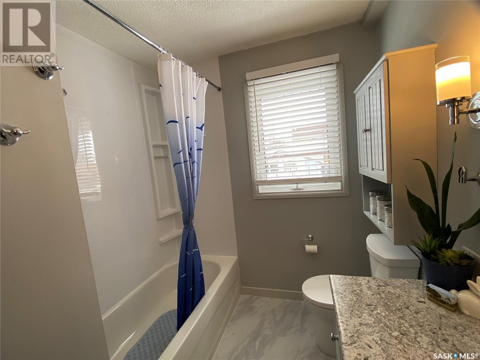112 7th Avenue W, Melville, Saskatchewan  S0A 2P0 - Photo 25 - SK997103