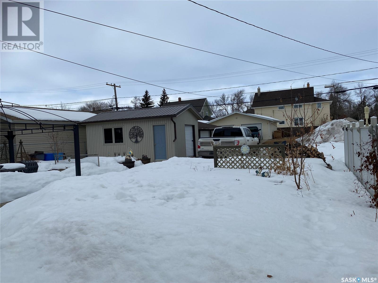 112 7th Avenue W, Melville, Saskatchewan  S0A 2P0 - Photo 46 - SK997103