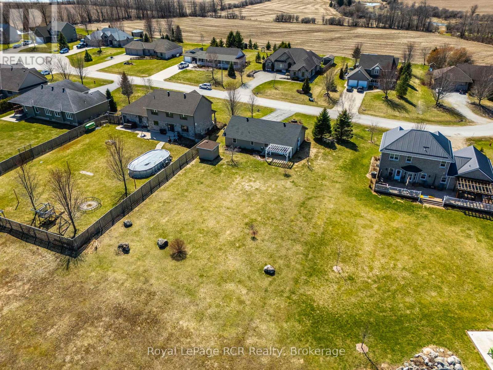 87 Heather Lynn Boulevard, Arran-Elderslie, Ontario  N0H 2N0 - Photo 29 - X12095768