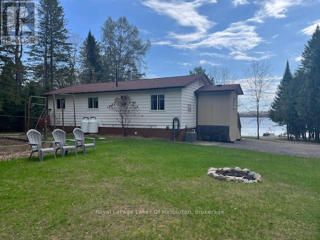 1293 Green Lake Road, Dysart Et Al, Ontario  K0M 1S0 - Photo 8 - X12095818