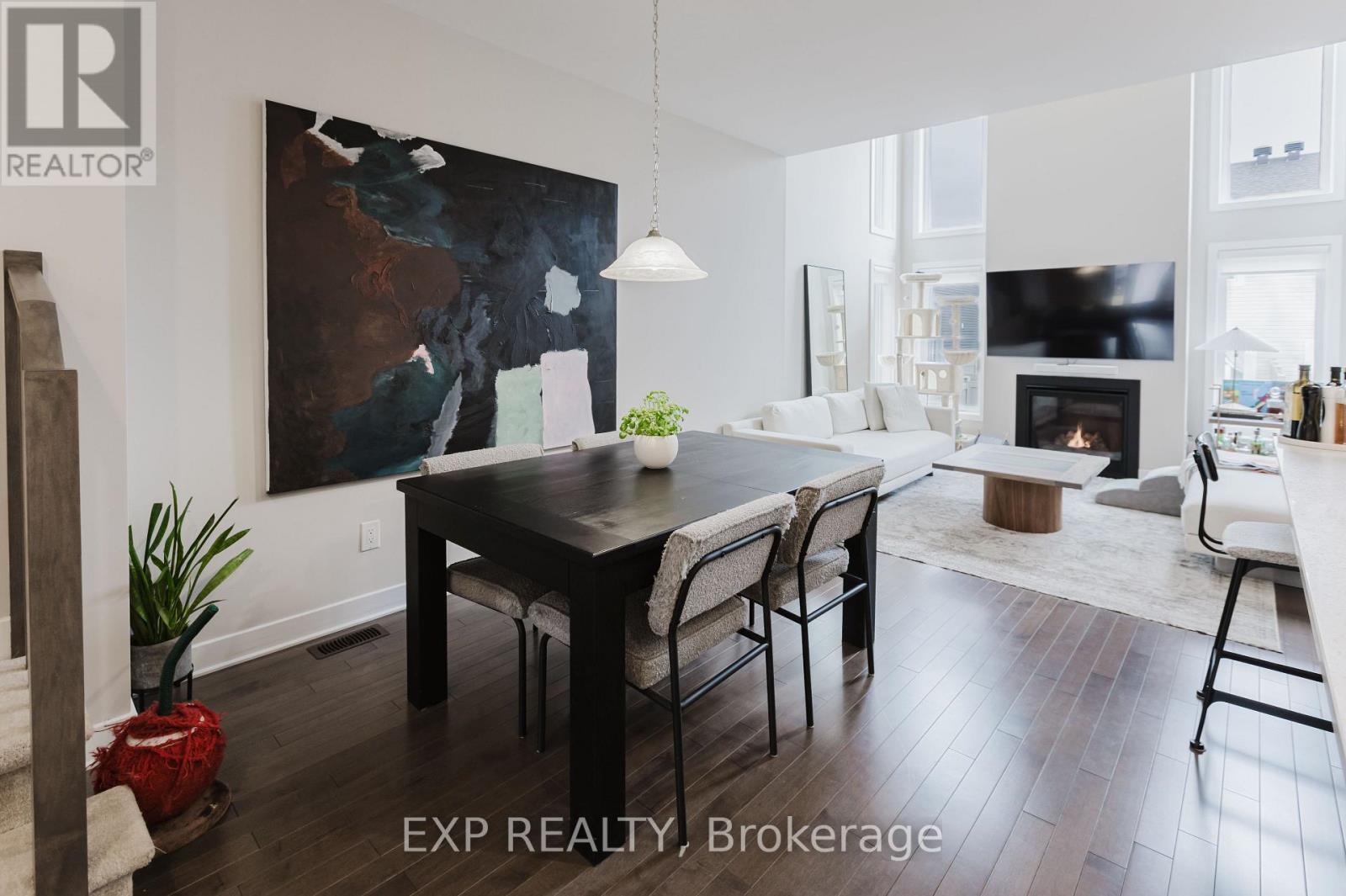 726 Twist Way, Ottawa, Ontario  K2V 0M8 - Photo 12 - X12095882