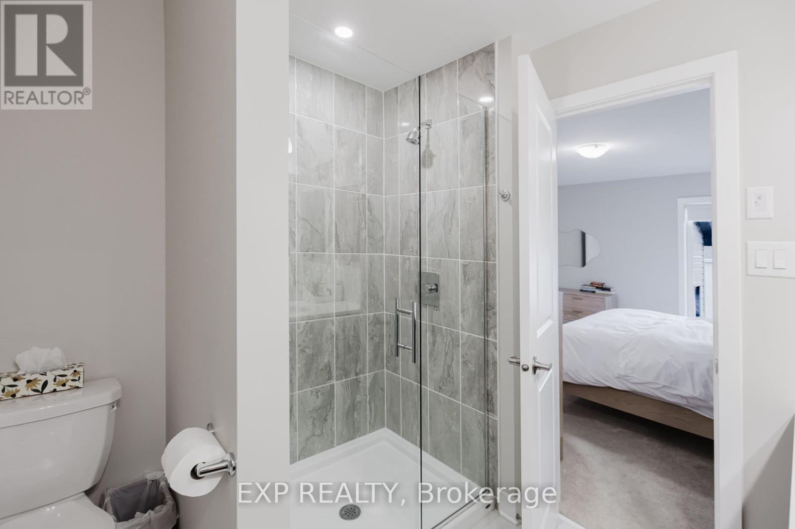 726 Twist Way, Ottawa, Ontario  K2V 0M8 - Photo 24 - X12095882