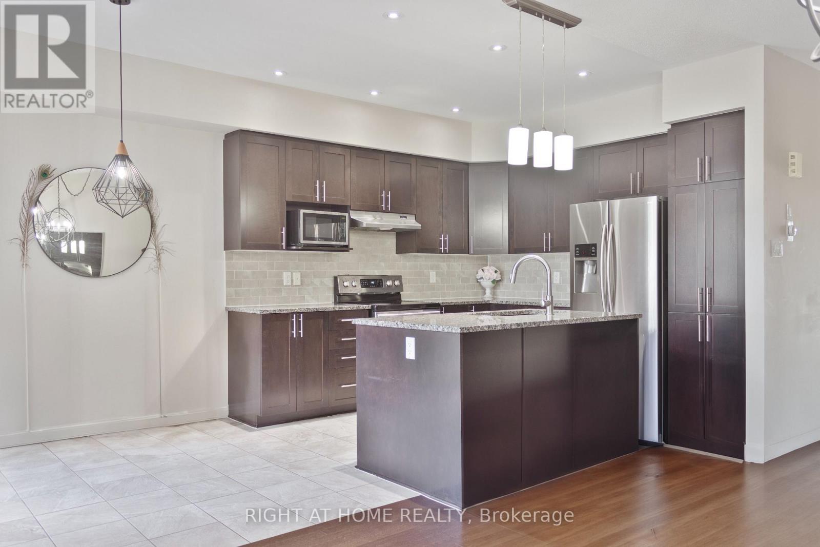 152 Popplewell Crescent, Ottawa, Ontario  K2J 5P7 - Photo 7 - X12095911