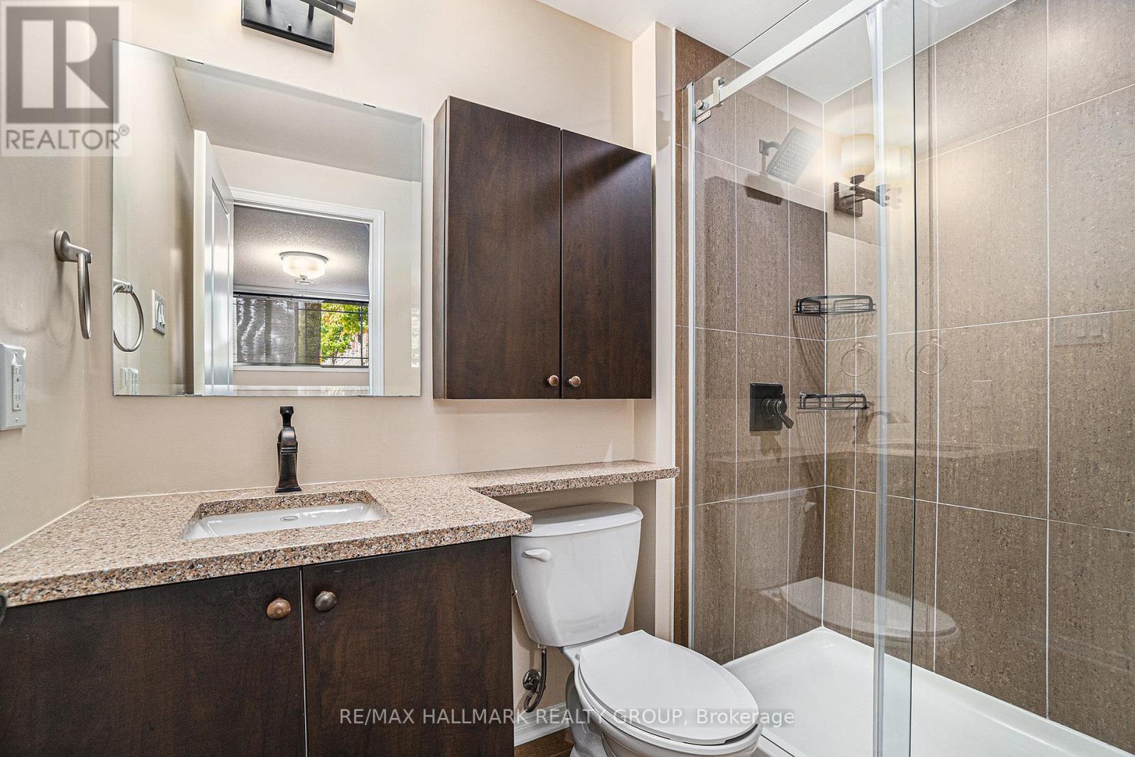 17 - 170 Den Haag Drive, Ottawa, Ontario  K1K 2V7 - Photo 21 - X12095918