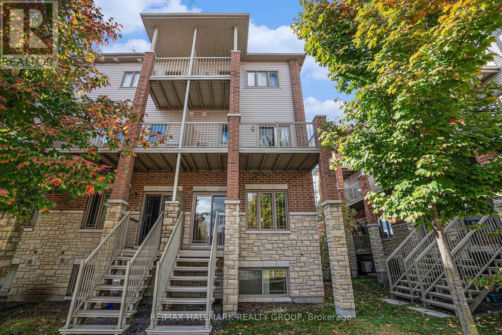17 - 170 Den Haag Drive, Ottawa, Ontario  K1K 2V7 - Photo 30 - X12095918