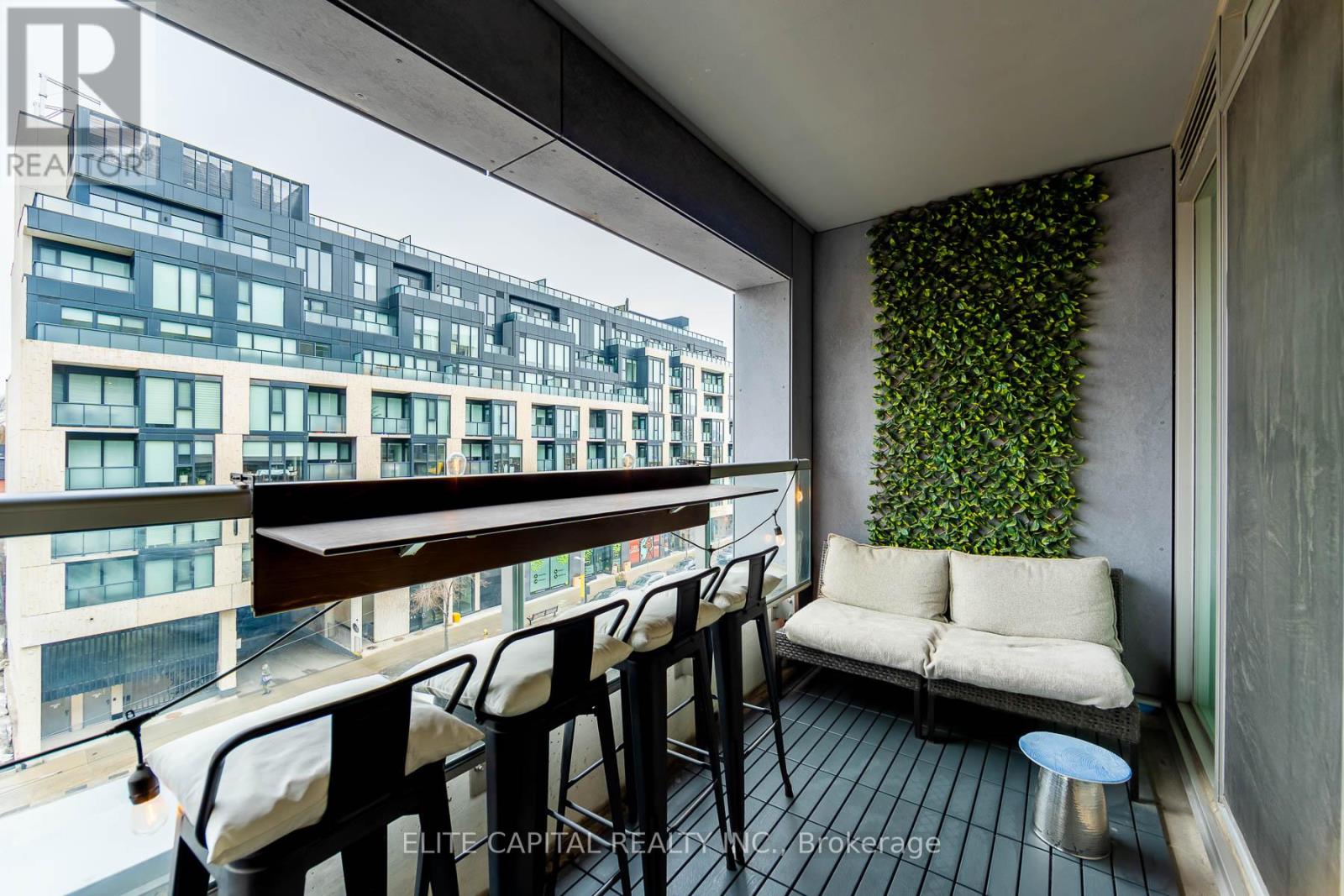417 - 835 St Clair Avenue W, Toronto, Ontario  M6C 0A8 - Photo 11 - C12095907