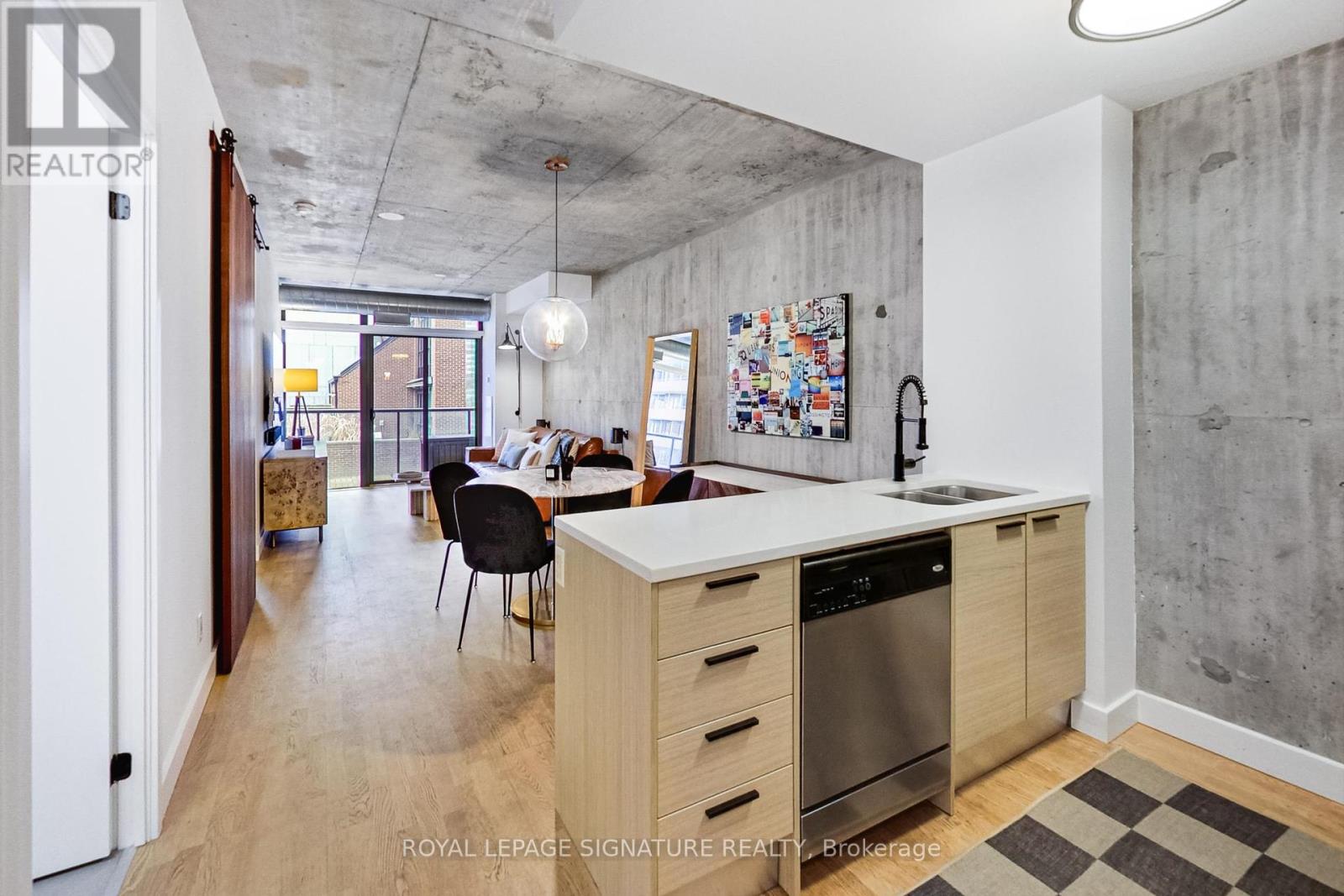 614 - 138 Princess Street, Toronto, Ontario  M5A 0B1 - Photo 2 - C12095914