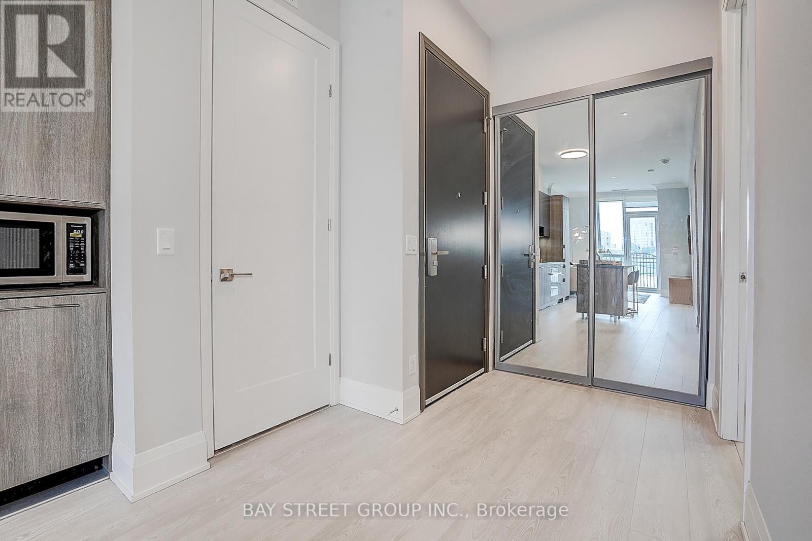 108 - 8 Water Walk Drive, Markham (Unionville), Ontario  L3R 6L4 - Photo 24 - N12064234