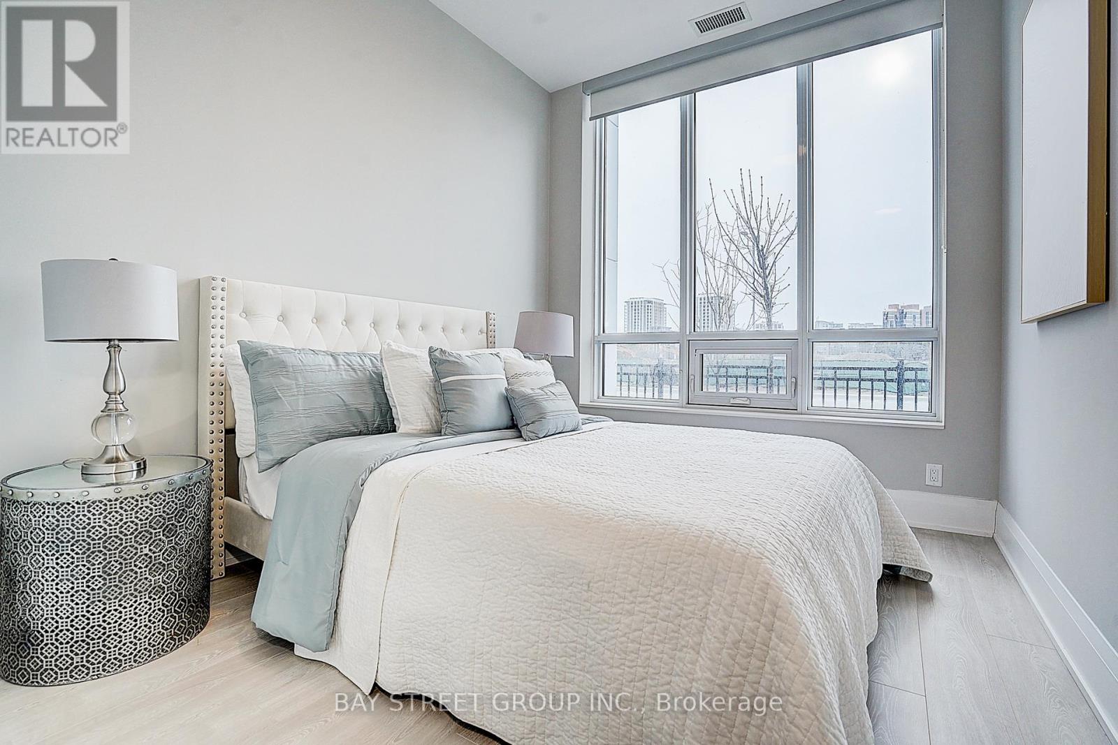 108 - 8 Water Walk Drive, Markham (Unionville), Ontario  L3R 6L4 - Photo 40 - N12064234