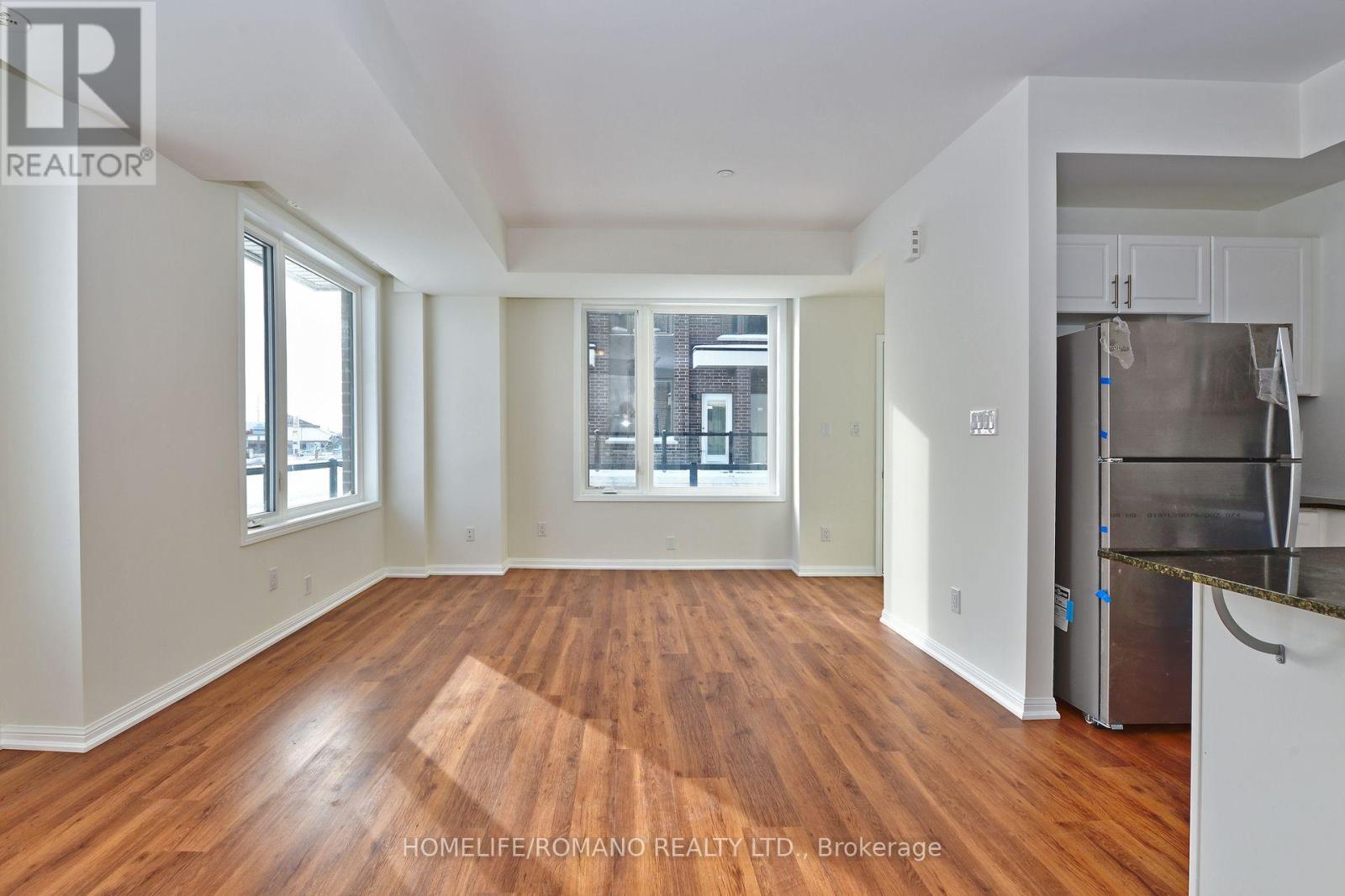 Property at 113 - 1460 WHITES ROAD image 3