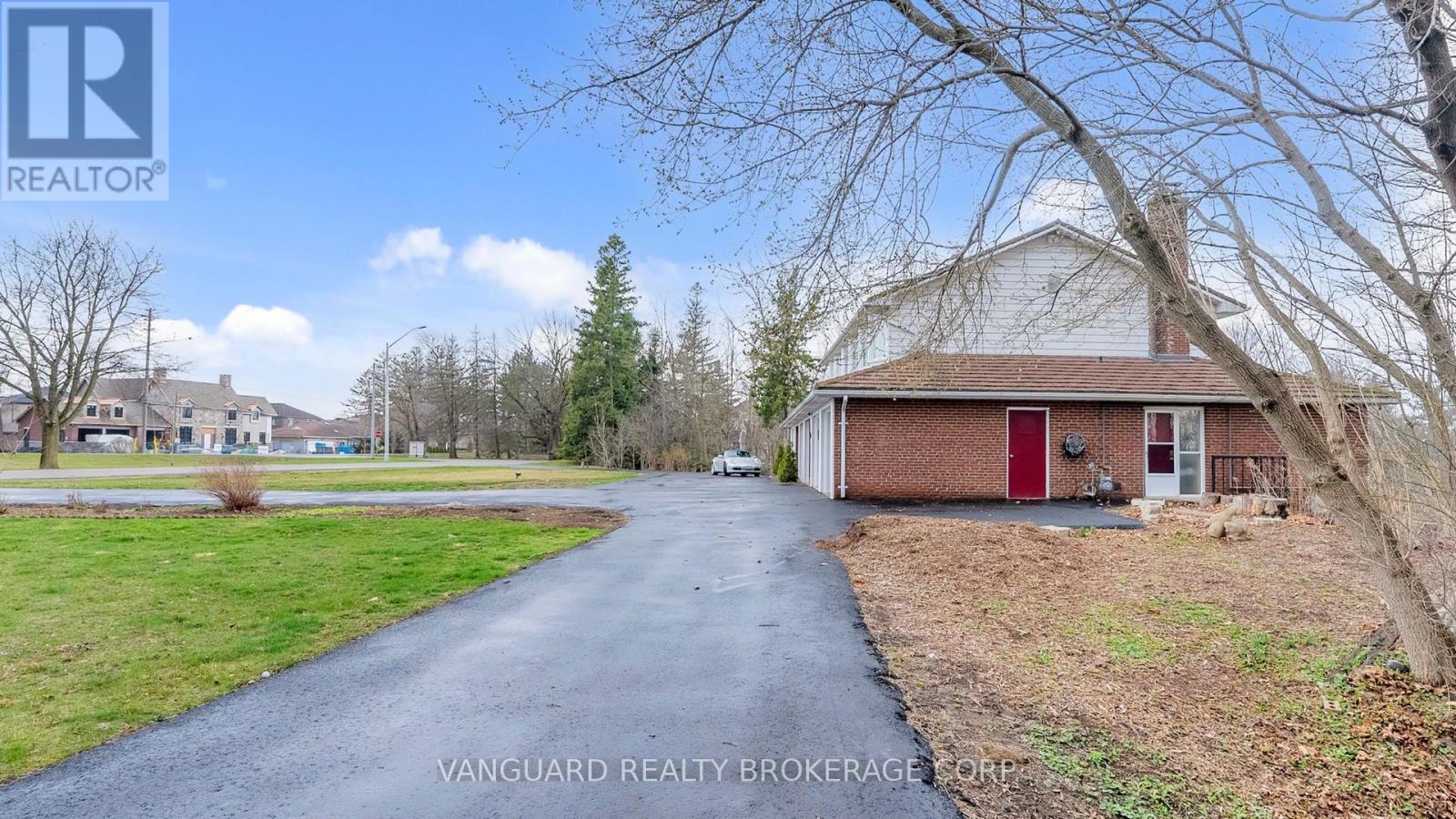 Property at 80 KLEINS CRESCENT image 3