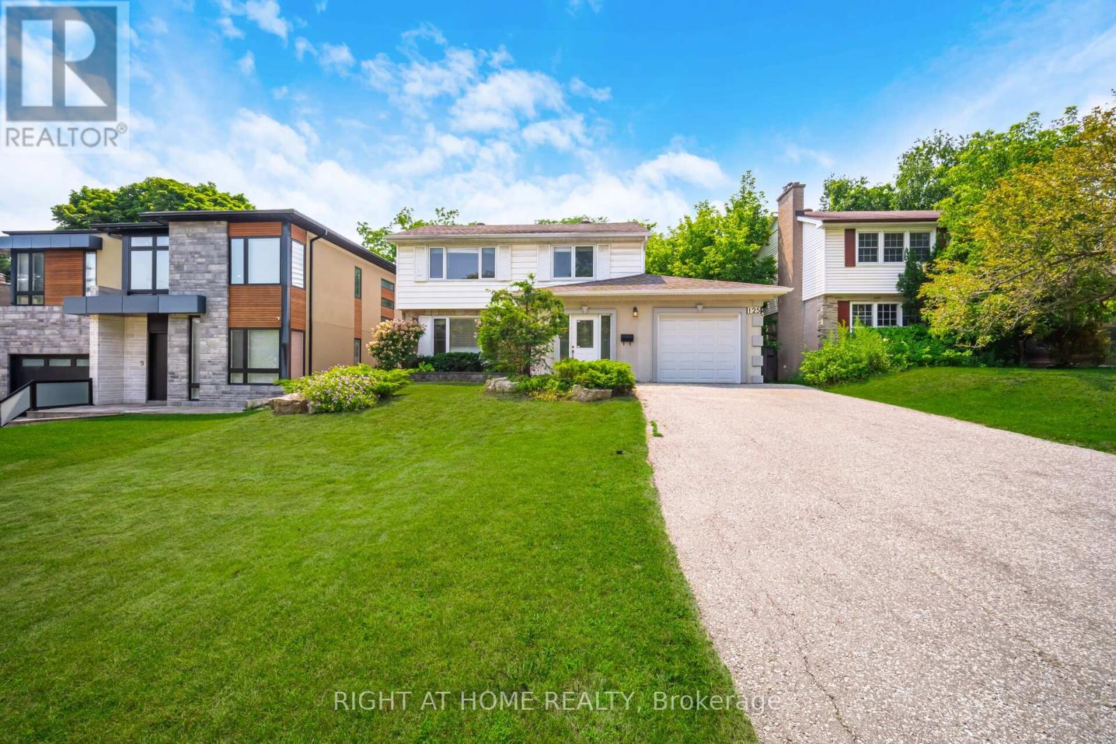 125 Woodward Avenue, Markham, Ontario  L3T 1G1 - Photo 1 - N12095787