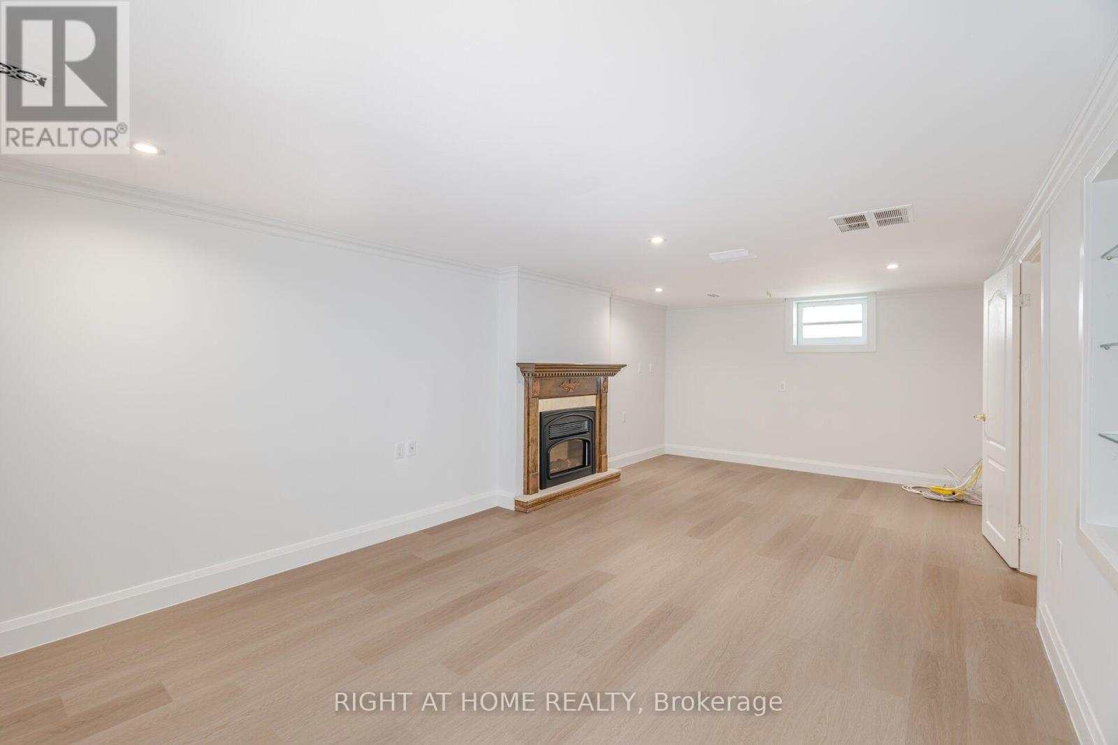 125 Woodward Avenue, Markham, Ontario  L3T 1G1 - Photo 29 - N12095787