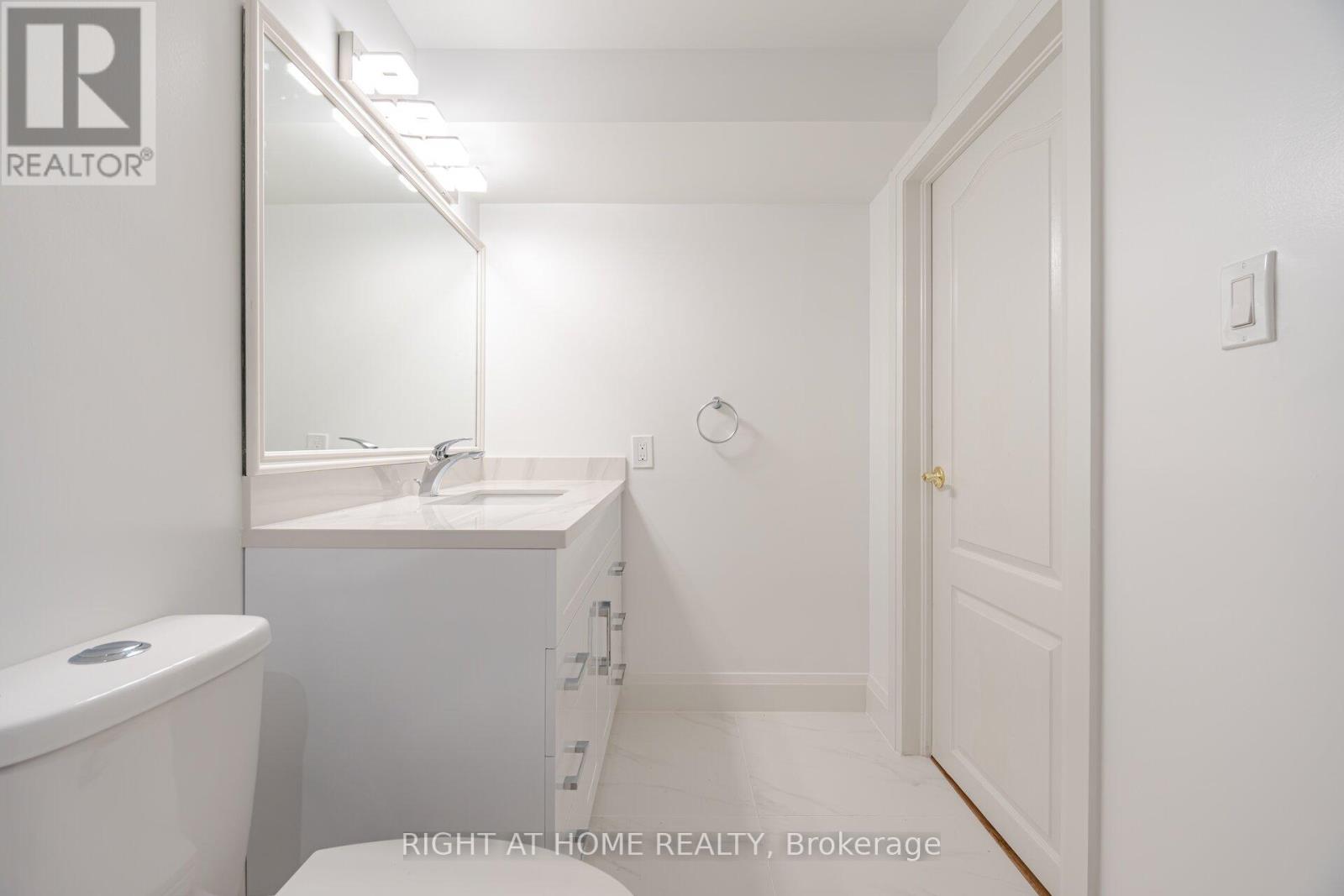 125 Woodward Avenue, Markham, Ontario  L3T 1G1 - Photo 34 - N12095787