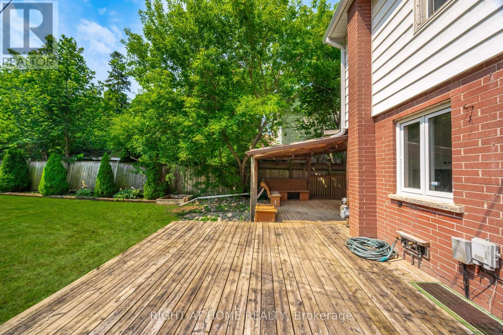 125 Woodward Avenue, Markham, Ontario  L3T 1G1 - Photo 38 - N12095787