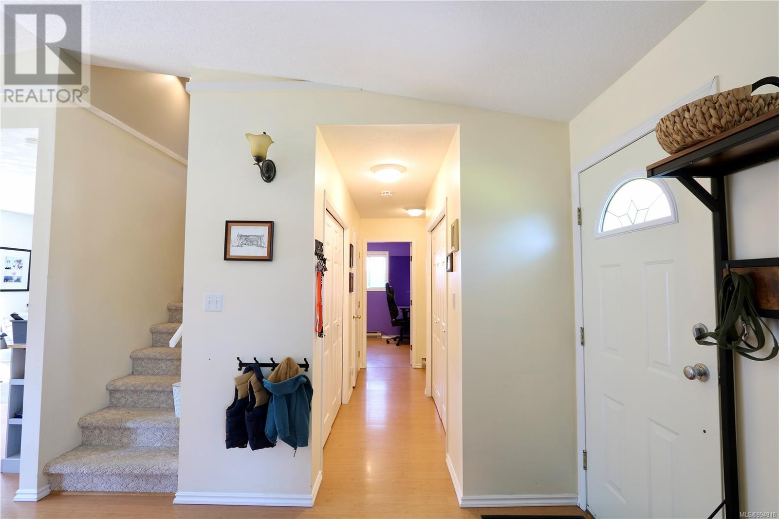 569 Jasmine Cres S, Campbell River, British Columbia  V9W 7G9 - Photo 10 - 994918
