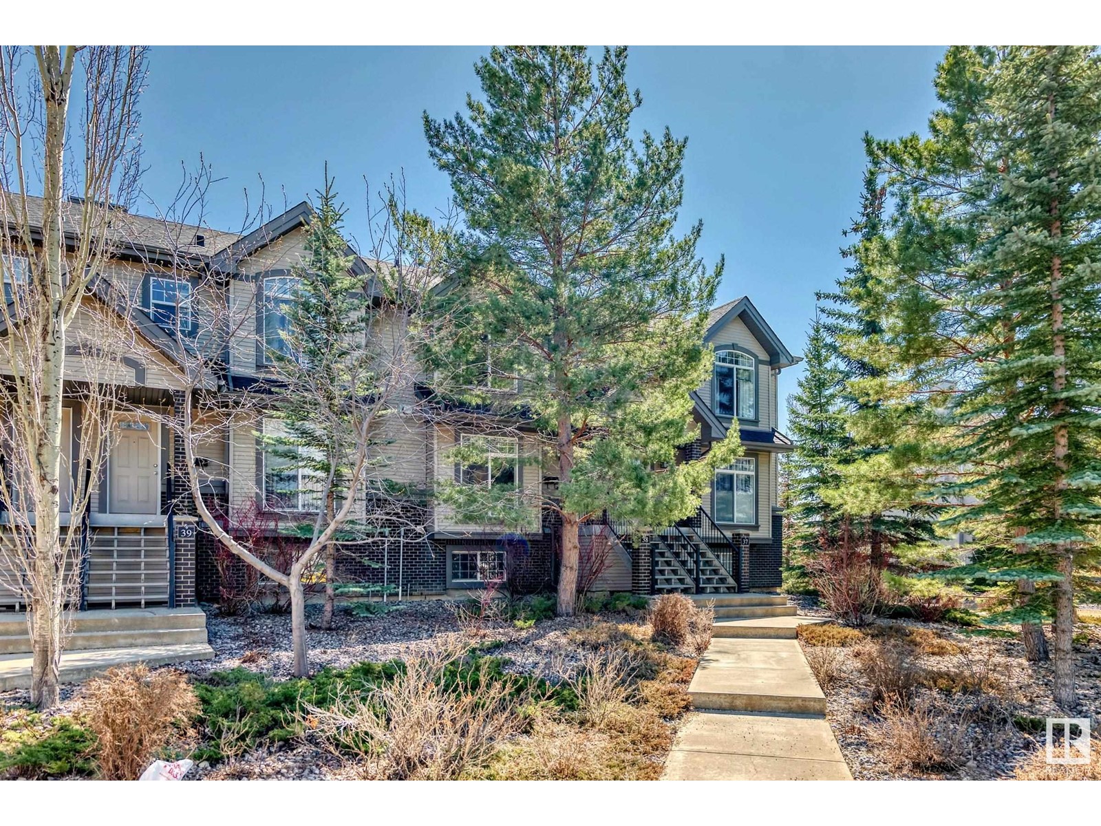 Property at #38 4731 TERWILLEGAR CM NW image 2