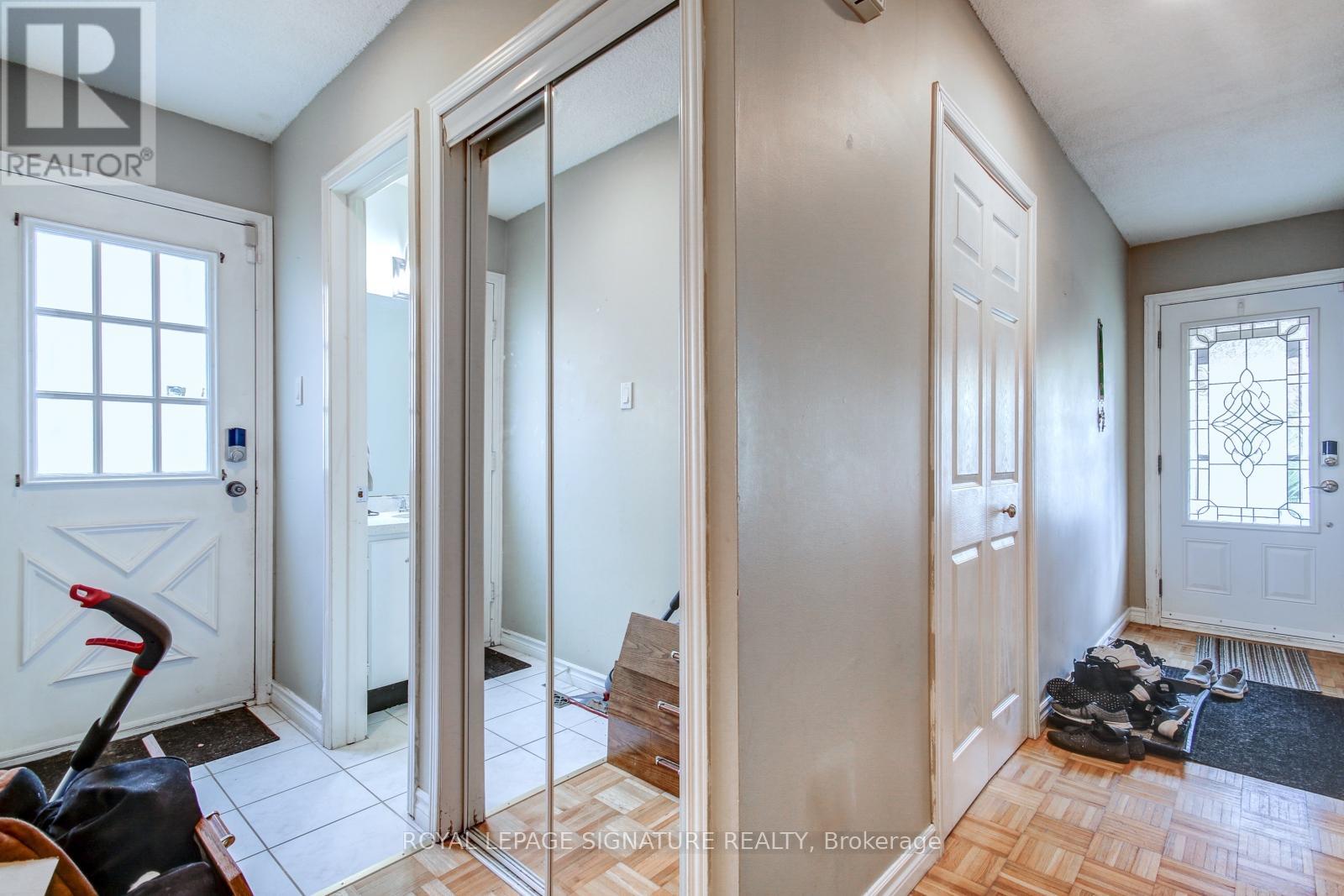 Property at 4188 MARTLEN CRESCENT image 3