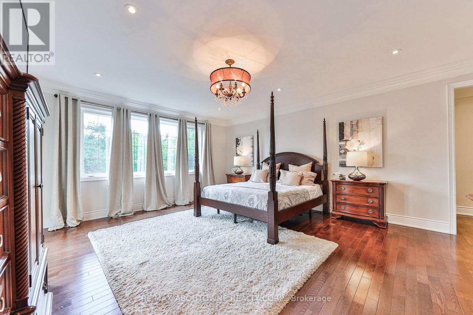 526 Hidden Trail, Oakville, Ontario  L6M 0N3 - Photo 17 - W12095940