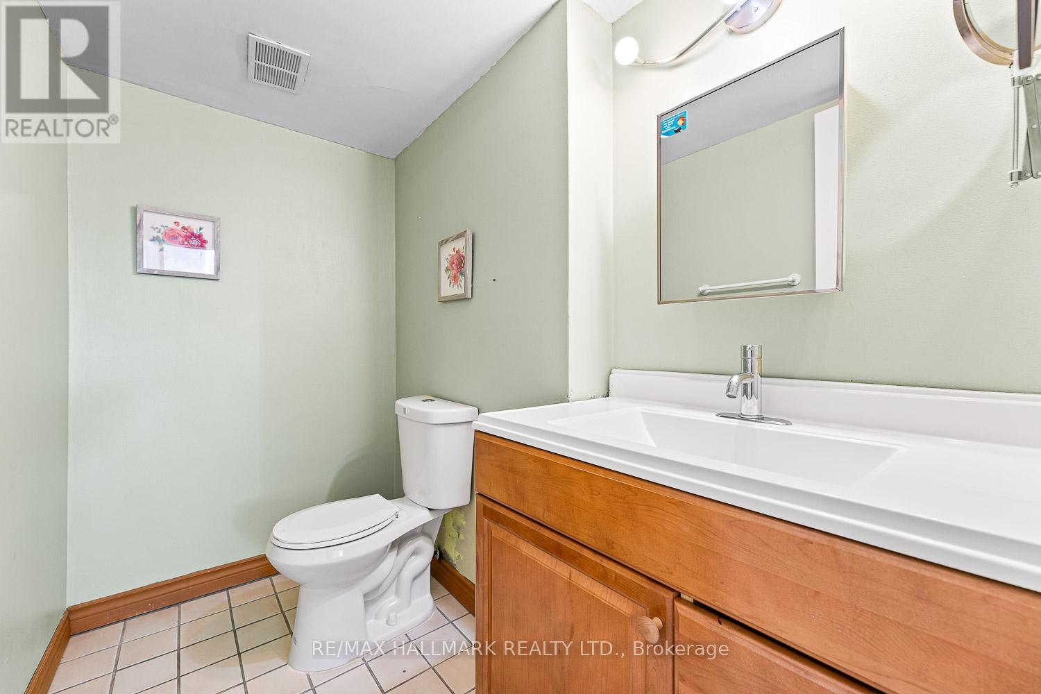 701 - 5 Frith Road, Toronto, Ontario  M3N 2L5 - Photo 13 - W12095961