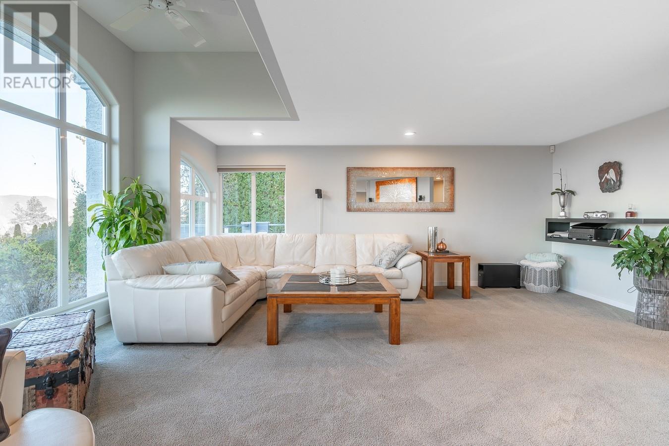 Property at 2015 High Country Boulevard image 4