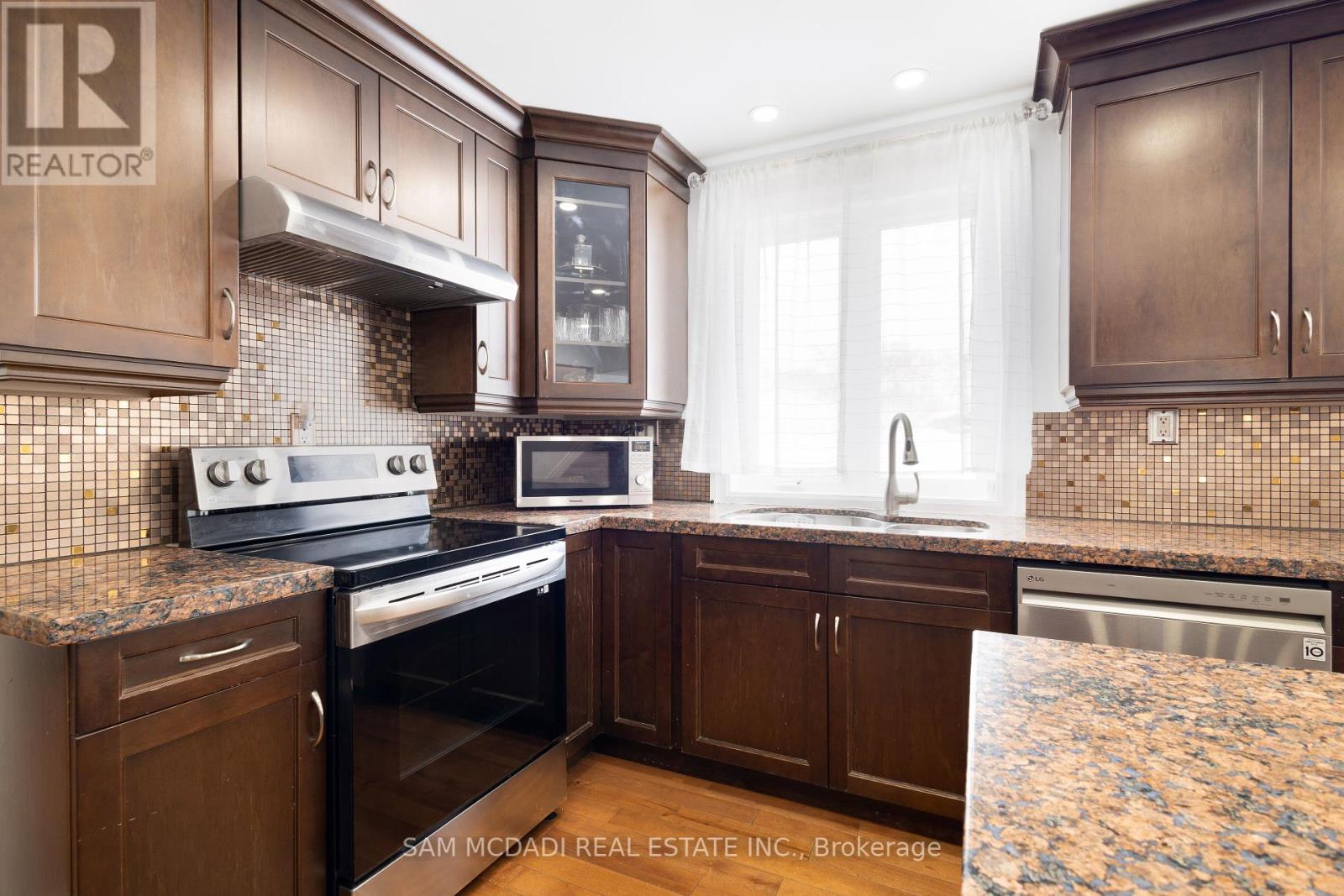 855-867 Jerseyville Road W, Hamilton, Ontario  L0R 1R0 - Photo 17 - X12095841