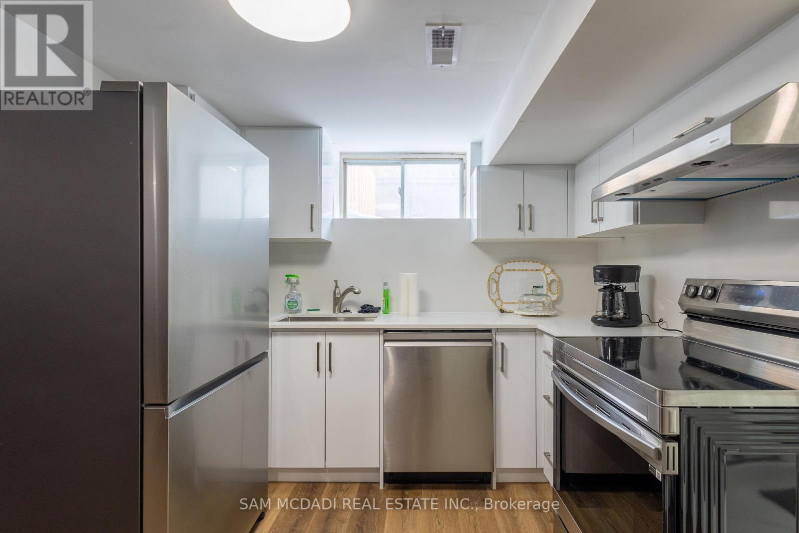 855-867 Jerseyville Road W, Hamilton, Ontario  L0R 1R0 - Photo 27 - X12095841