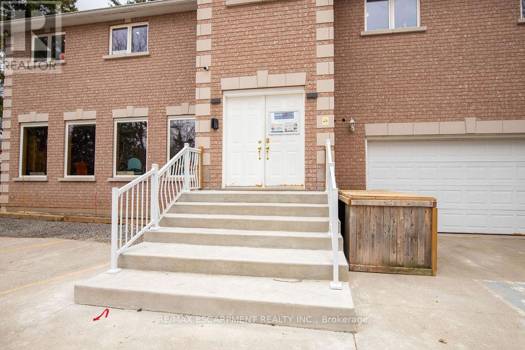144 WILSON STREET E, Hamilton, Ontario