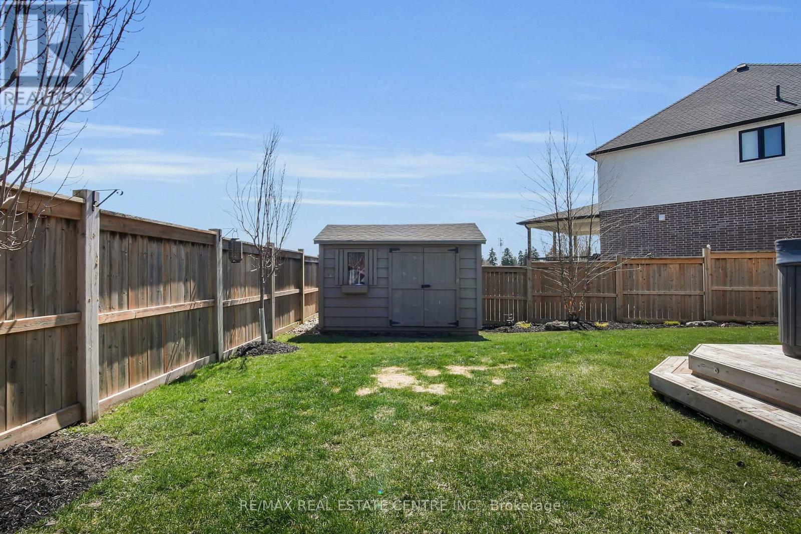 Photo 48 of 50 for 1635 Sandridge Avenue