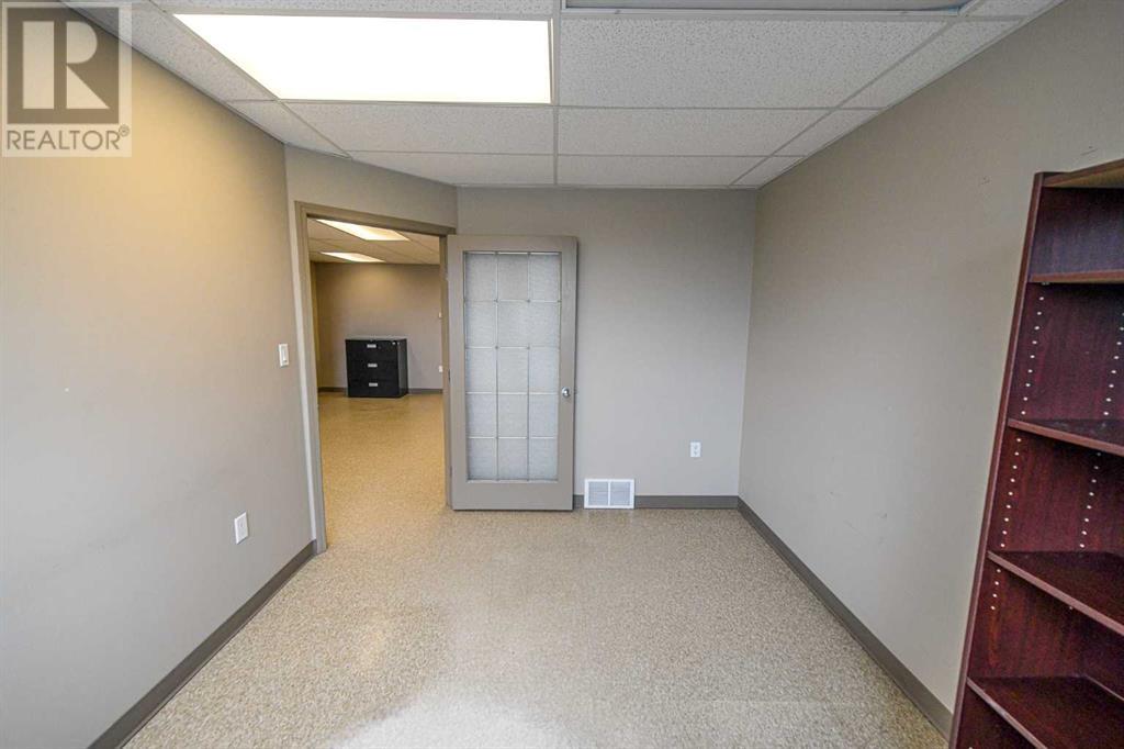 103, 8715 109 Street, Grande Prairie, Alberta  T8V 8H7 - Photo 3 - A2183007