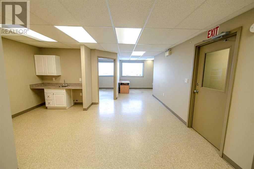 103, 8715 109 Street, Grande Prairie, Alberta  T8V 8H7 - Photo 7 - A2183007