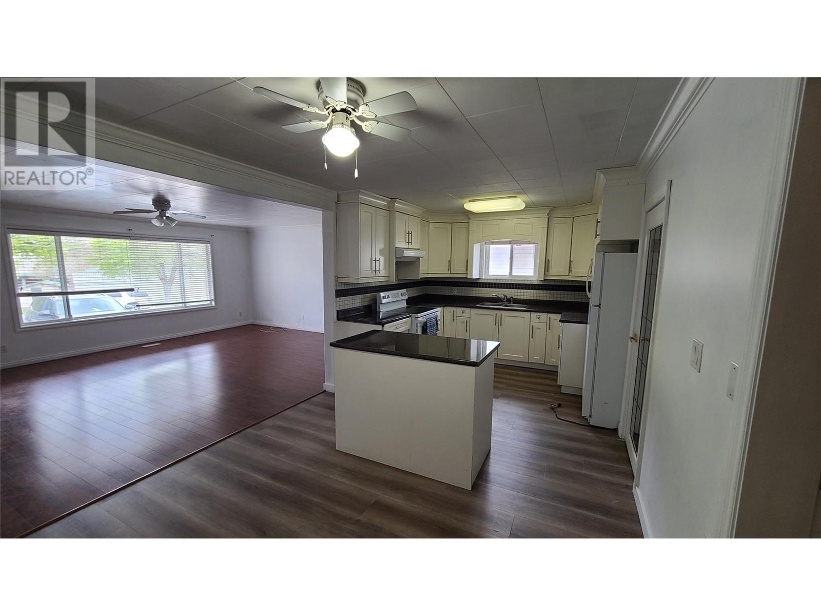 Property at 6056 SPARTAN Street image 3