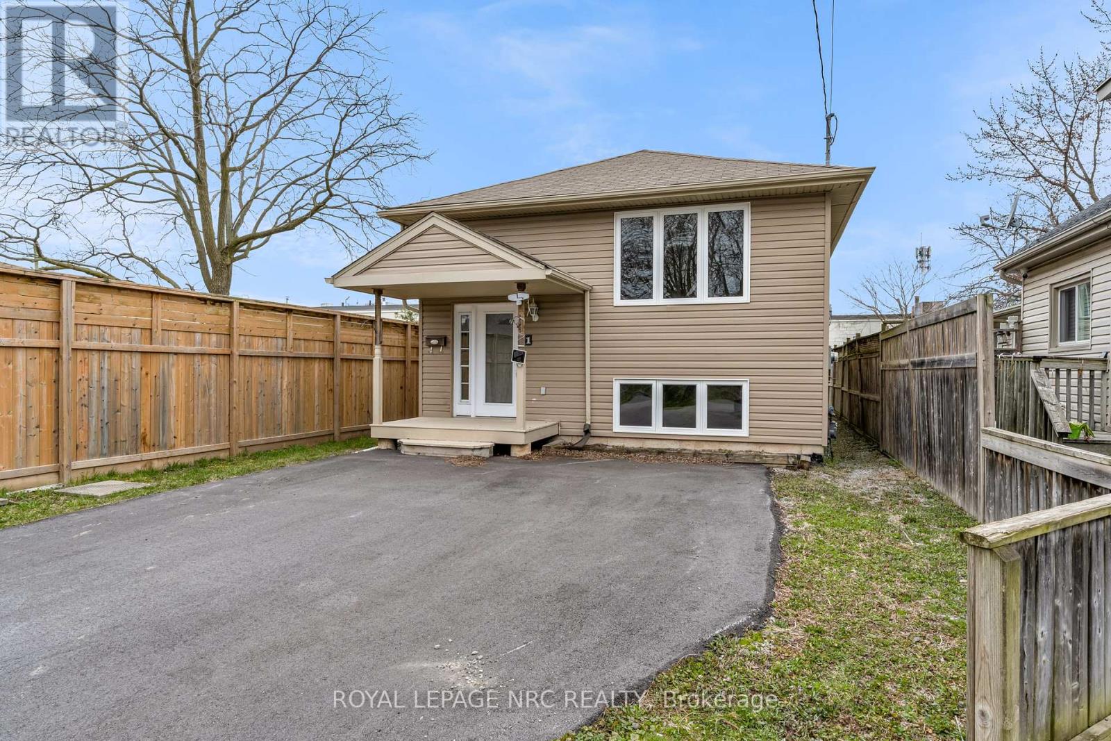 Property at 1 THORNTON STREET image 3