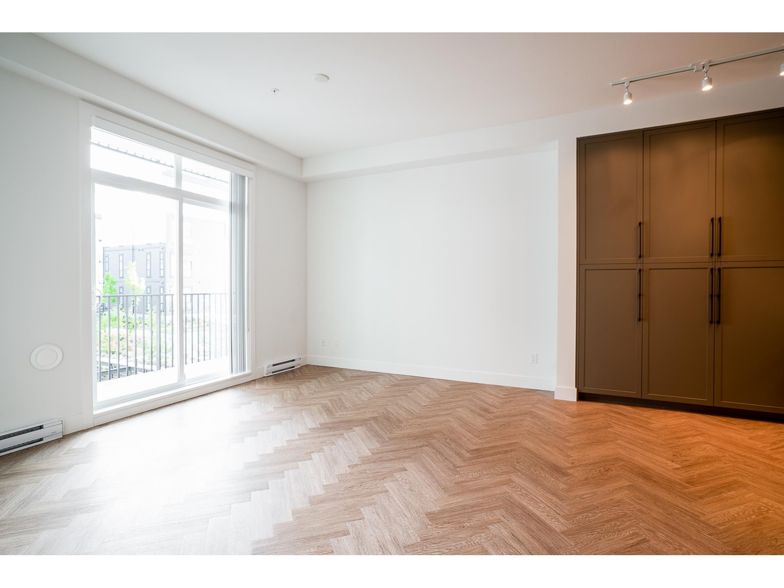 201 13929 105 Avenue, Surrey, British Columbia  V3T 2B6 - Photo 14 - R2991821