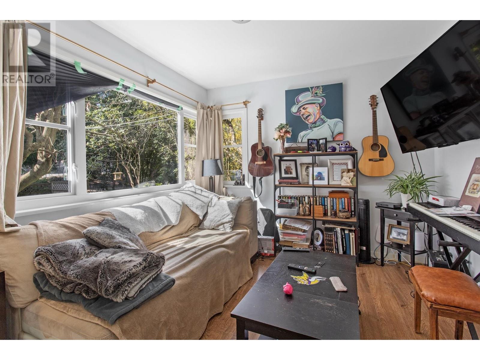 1232 W 21st Street, North Vancouver, British Columbia  V7P 2C9 - Photo 6 - R2992283