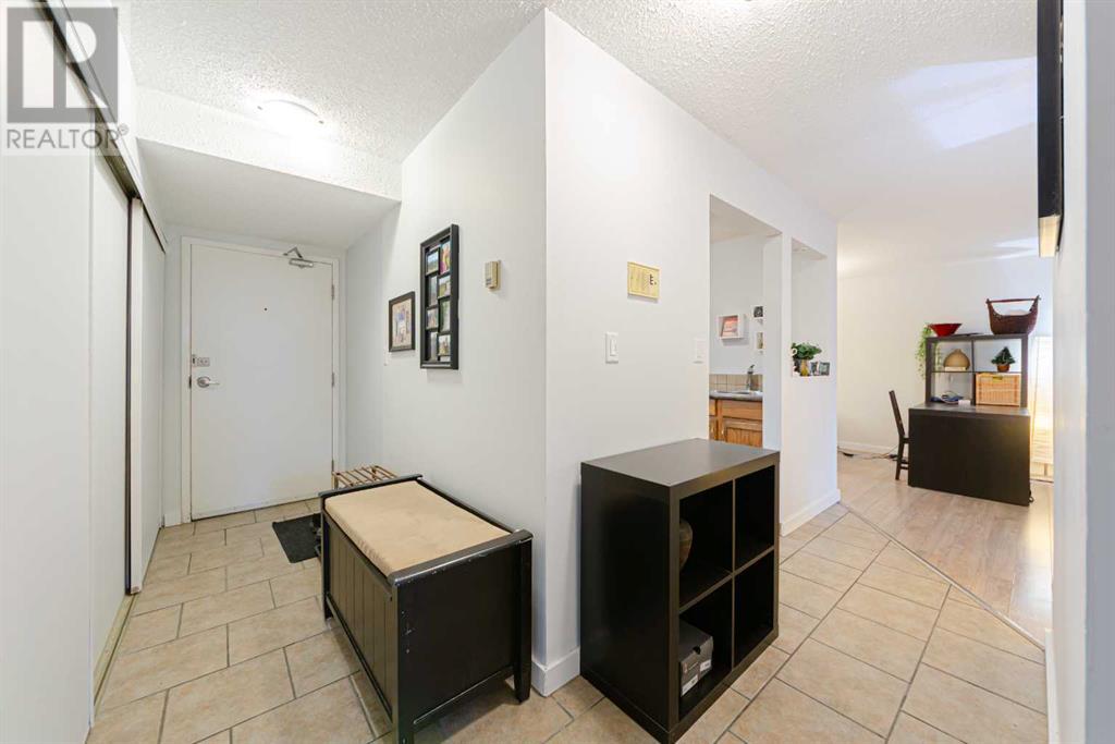 Property at 205, 511 56 Avenue SW image 2
