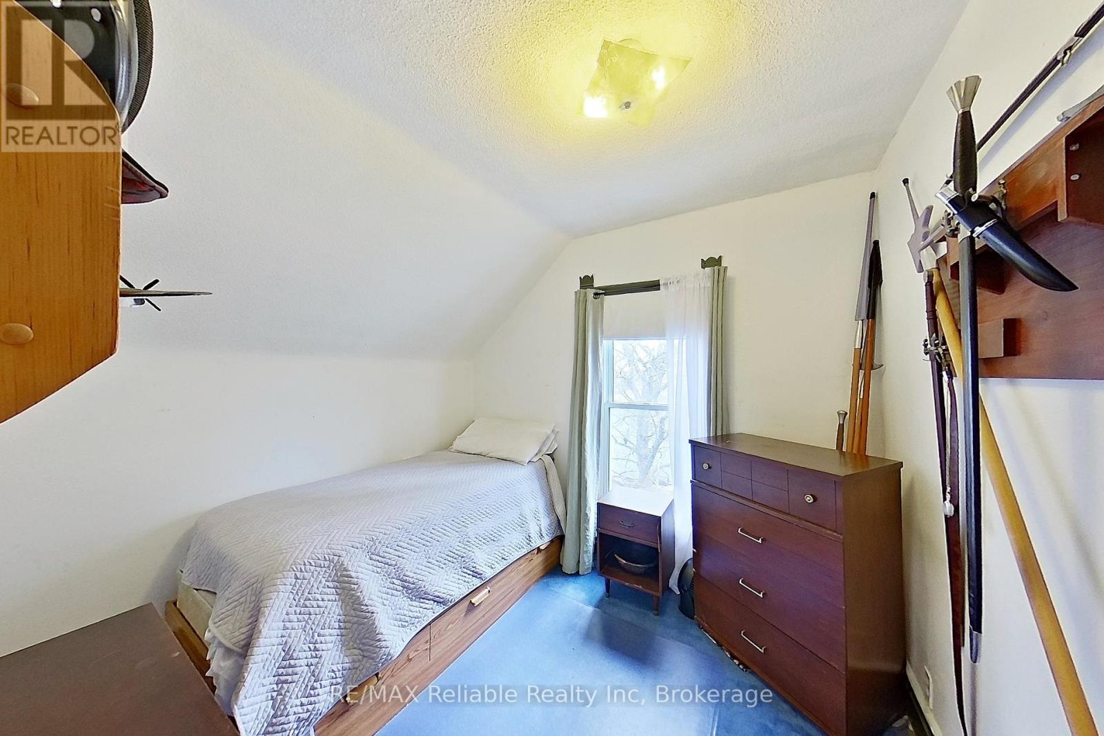 40323 Huron Road, Central Huron, Ontario  N0M 1L0 - Photo 36 - X12095999