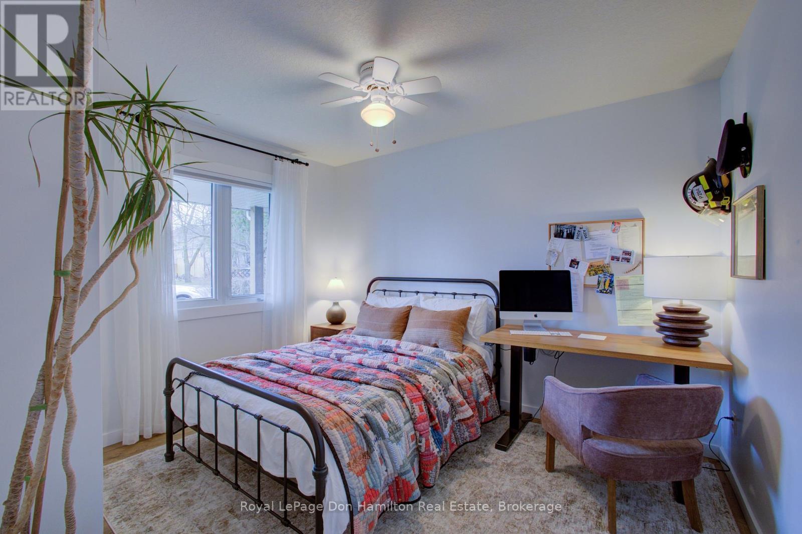 139 Queen Street E, North Perth, Ontario  N4W 3V1 - Photo 19 - X12096008