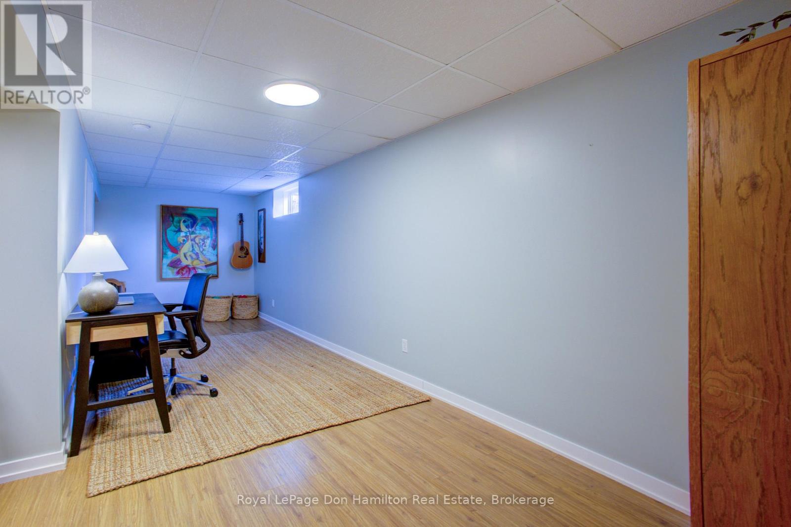 139 Queen Street E, North Perth, Ontario  N4W 3V1 - Photo 28 - X12096008