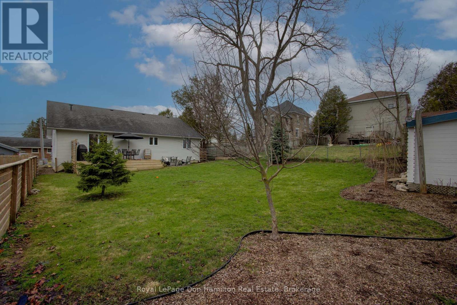 139 Queen Street E, North Perth, Ontario  N4W 3V1 - Photo 34 - X12096008