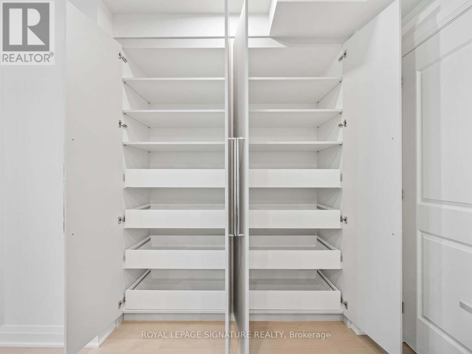 304 - 285 Avenue Road, Toronto (Yonge-St. Clair), Ontario  M5R 2J2 - Photo 11 - C12096004