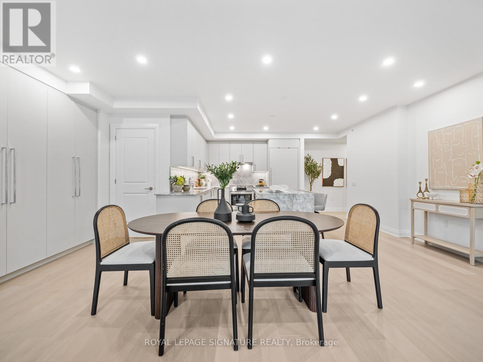 304 - 285 Avenue Road, Toronto (Yonge-St. Clair), Ontario  M5R 2J2 - Photo 13 - C12096004