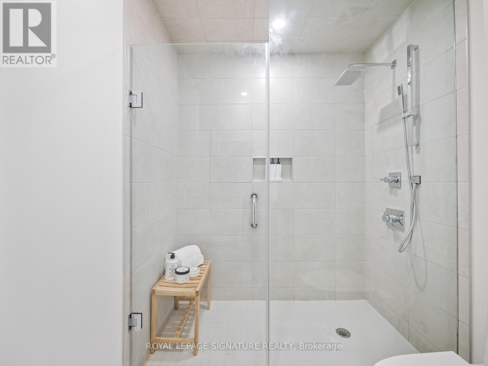 304 - 285 Avenue Road, Toronto (Yonge-St. Clair), Ontario  M5R 2J2 - Photo 21 - C12096004