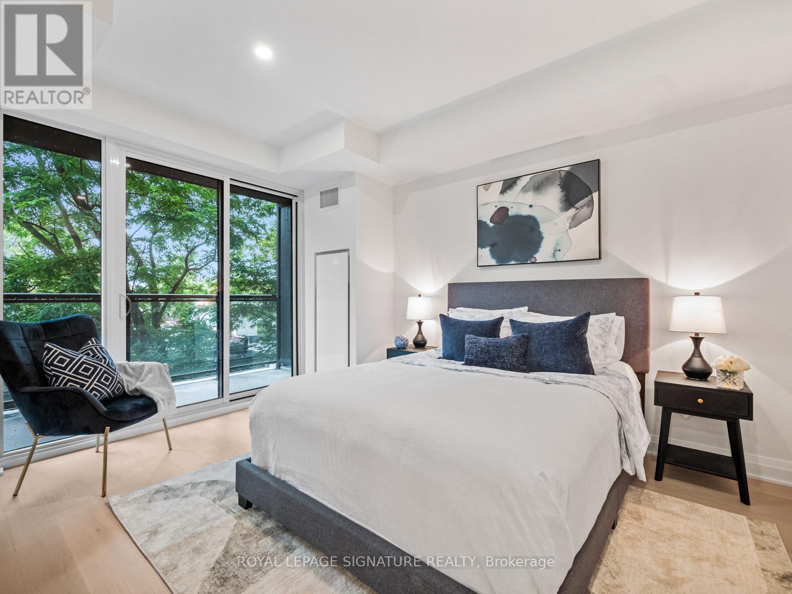 304 - 285 Avenue Road, Toronto (Yonge-St. Clair), Ontario  M5R 2J2 - Photo 23 - C12096004