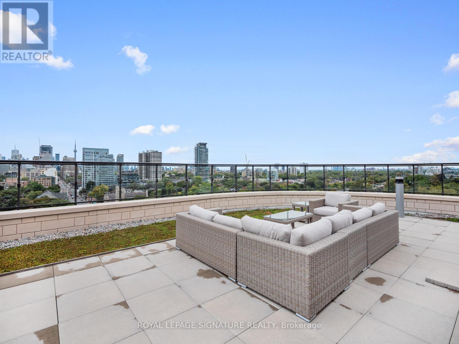 304 - 285 Avenue Road, Toronto (Yonge-St. Clair), Ontario  M5R 2J2 - Photo 29 - C12096004