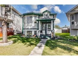 108 Martinglen Mews NE Martindale